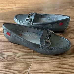 Marc Joseph NWT Metallic Gray Loafers Shoes Size 6